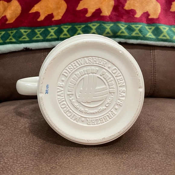 Longaberger Large Pitcher - Picture 3 of 4